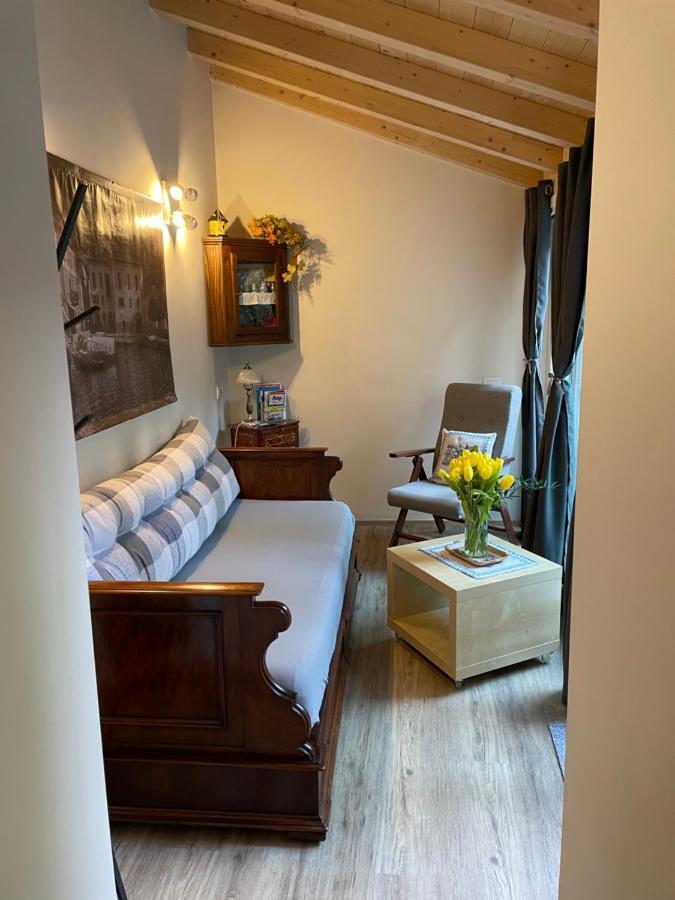 Il Borghetto Di Torno Apartamento Exterior foto