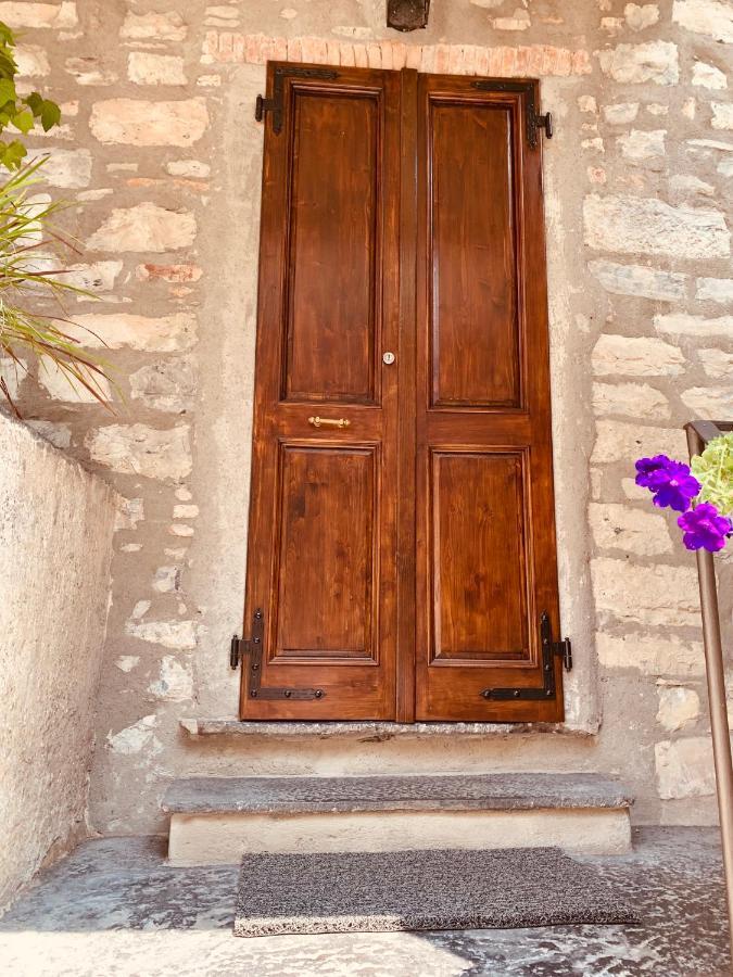 Il Borghetto Di Torno Apartamento Exterior foto