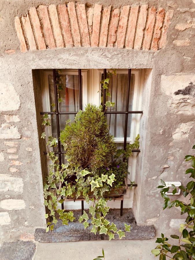 Il Borghetto Di Torno Apartamento Exterior foto